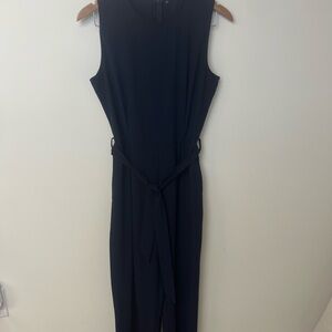 Women's Navy Blue Sleeveless Jumpsuit Sz M